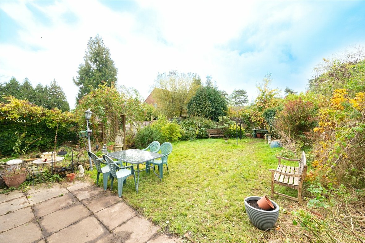 3 Bedroom House For SaleHouse For Sale in Manor Road, London Colney, St. Albans - View 10 - Collinson Hall