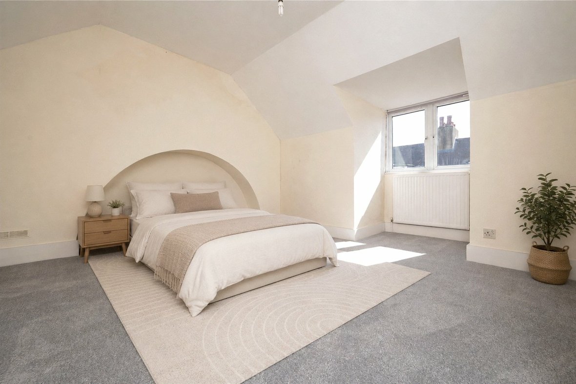 2 Bedroom Maisonette LetMaisonette Let in Catherine Street, St. Albans, Hertfordshire - View 1 - Collinson Hall