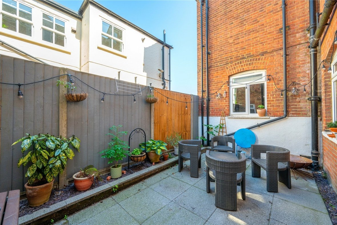 2 Bedroom Apartment LetApartment Let in Grosvenor Road, St. Albans - View 6 - Collinson Hall