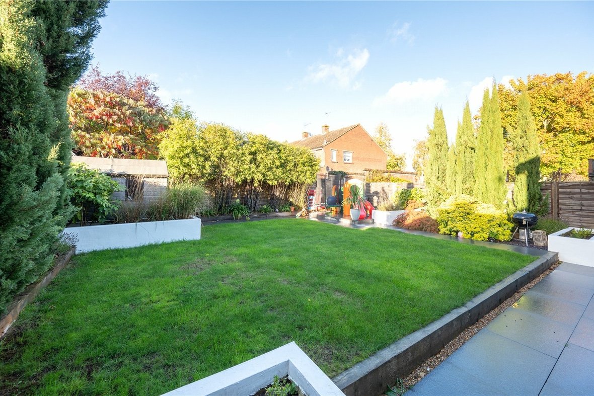 4 Bedroom House To LetHouse To Let in Carnegie Road, St. Albans, Hertfordshire - View 13 - Collinson Hall