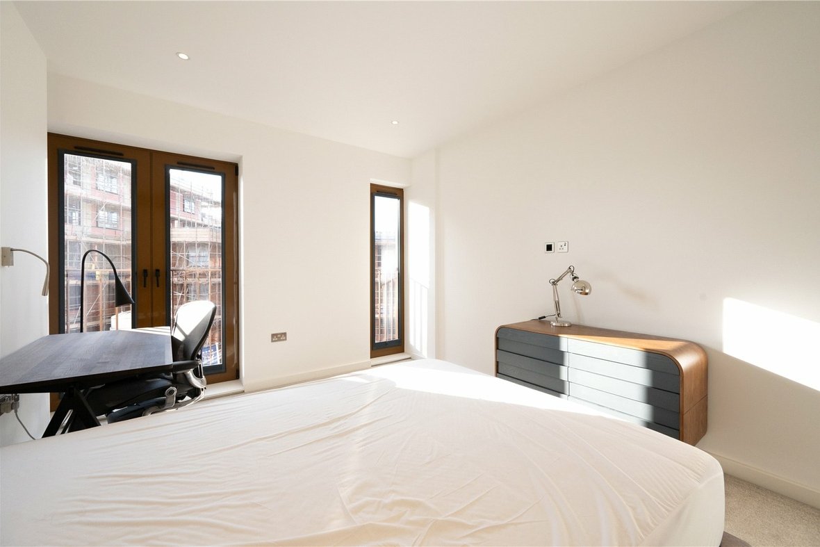 2 Bedroom  Let Let in Grosvenor Road, St. Albans, Hertfordshire - View 13 - Collinson Hall