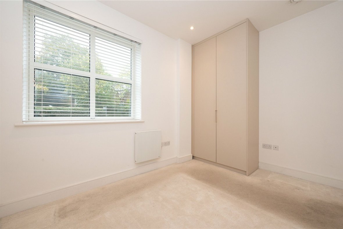 1 Bedroom Apartment LetApartment Let in Great North Road, Hatfield, Hertfordshire - View 7 - Collinson Hall