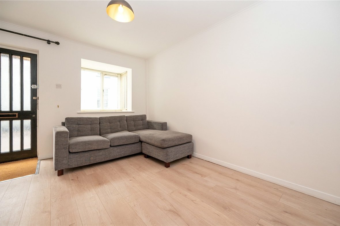 2 Bedroom House Let AgreedHouse Let Agreed in Bedford Road, St. Albans, Hertfordshire - View 6 - Collinson Hall