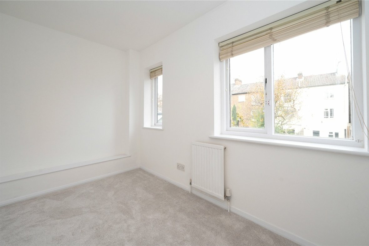 2 Bedroom House Let AgreedHouse Let Agreed in Bedford Road, St. Albans, Hertfordshire - View 12 - Collinson Hall
