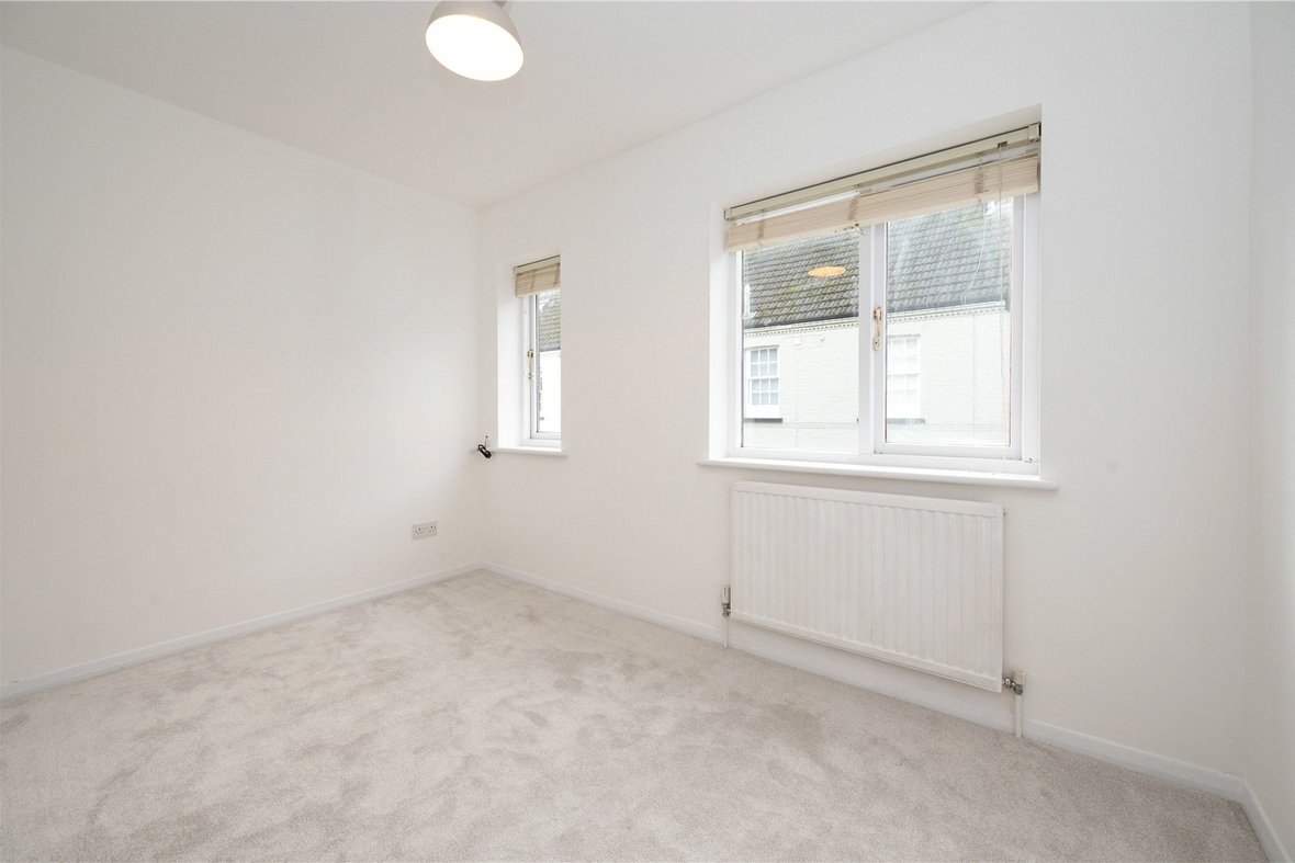 2 Bedroom House Let AgreedHouse Let Agreed in Bedford Road, St. Albans, Hertfordshire - View 4 - Collinson Hall
