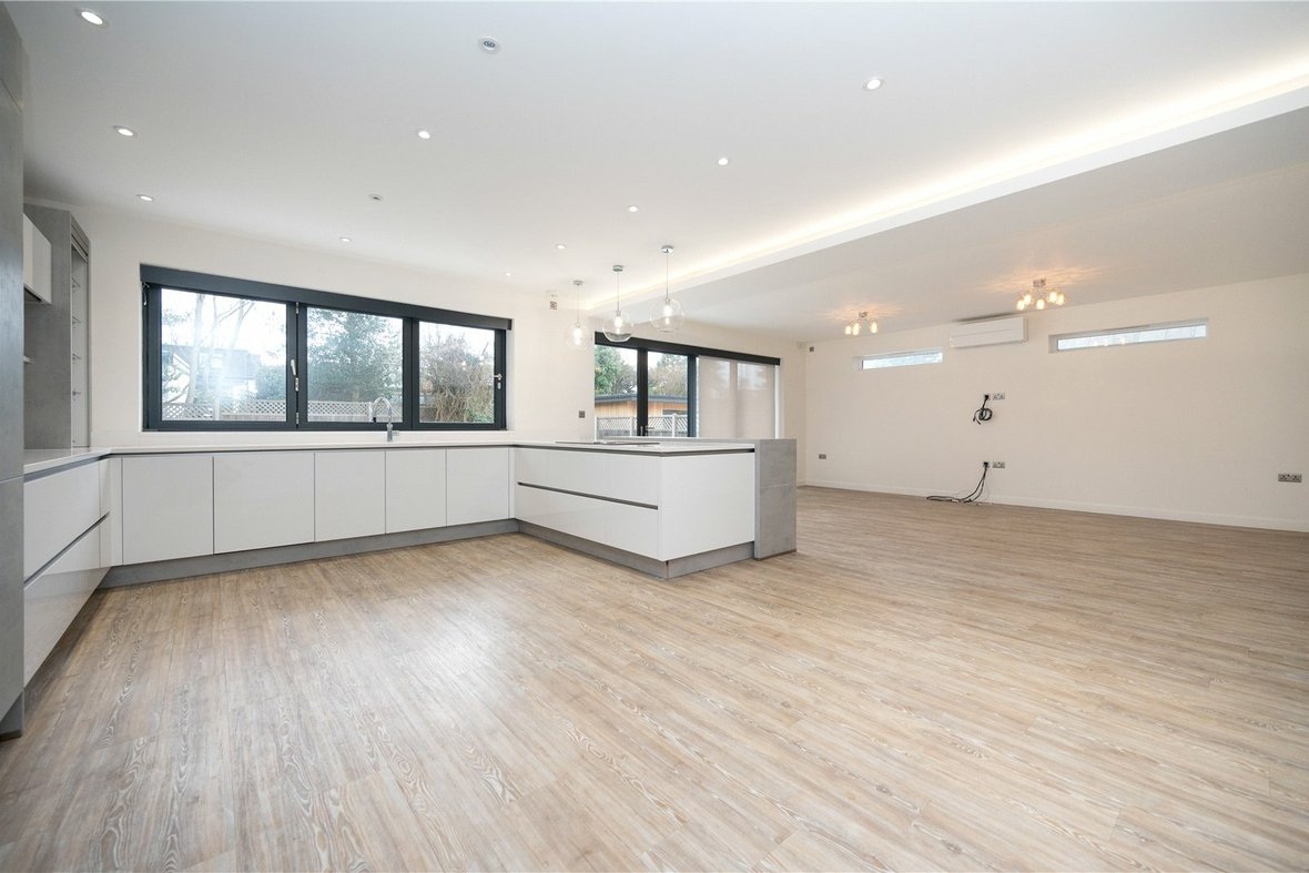 5 Bedroom House LetHouse Let in Watford Road, St. Albans, Hertfordshire - View 17 - Collinson Hall