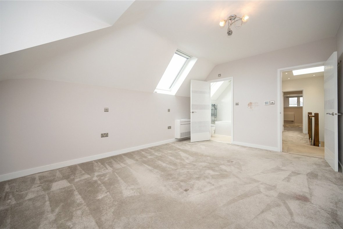 5 Bedroom House LetHouse Let in Watford Road, St. Albans, Hertfordshire - View 8 - Collinson Hall