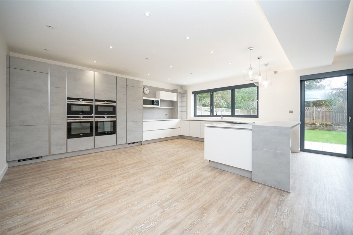 5 Bedroom House LetHouse Let in Watford Road, St. Albans, Hertfordshire - View 1 - Collinson Hall