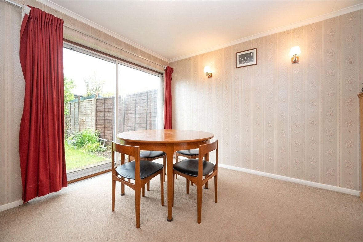 3 Bedroom House Sold Subject to ContractHouse Sold Subject to Contract in New House Park, St. Albans, Hertfordshire - View 14 - Collinson Hall