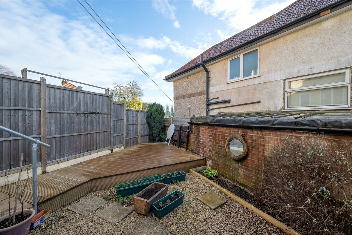 2 Bedroom House Let AgreedHouse Let Agreed in Cottonmill Lane, St. Albans, Hertfordshire - View 8 - Collinson Hall