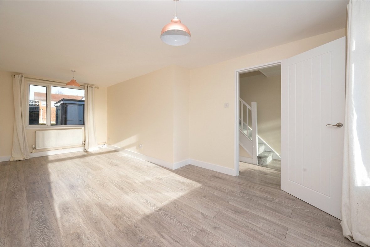 3 Bedroom House LetHouse Let in Drakes Drive, St. Albans, Hertfordshire - View 3 - Collinson Hall