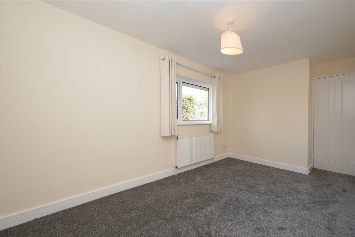 3 Bedroom House LetHouse Let in Drakes Drive, St. Albans, Hertfordshire - View 9 - Collinson Hall