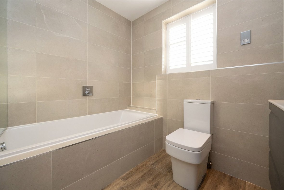 5 Bedroom House LetHouse Let in Watford Road, St. Albans, Hertfordshire - View 6 - Collinson Hall