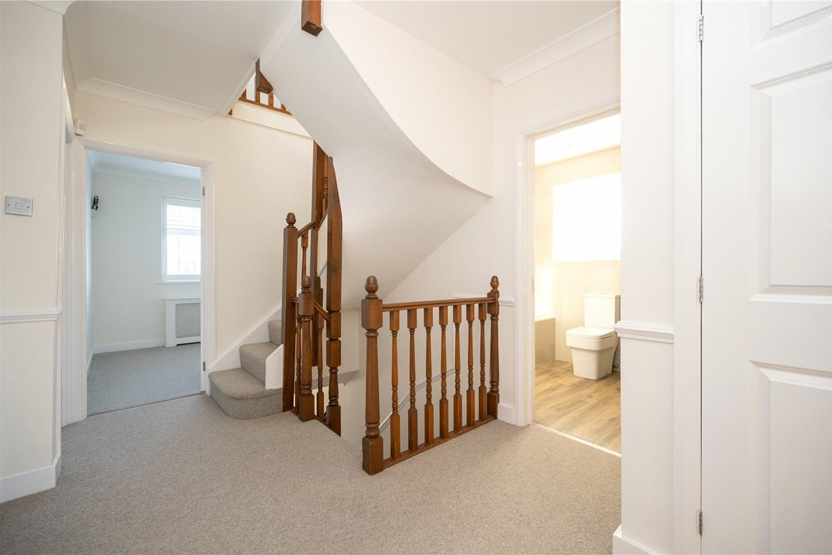 5 Bedroom House LetHouse Let in Watford Road, St. Albans, Hertfordshire - View 9 - Collinson Hall