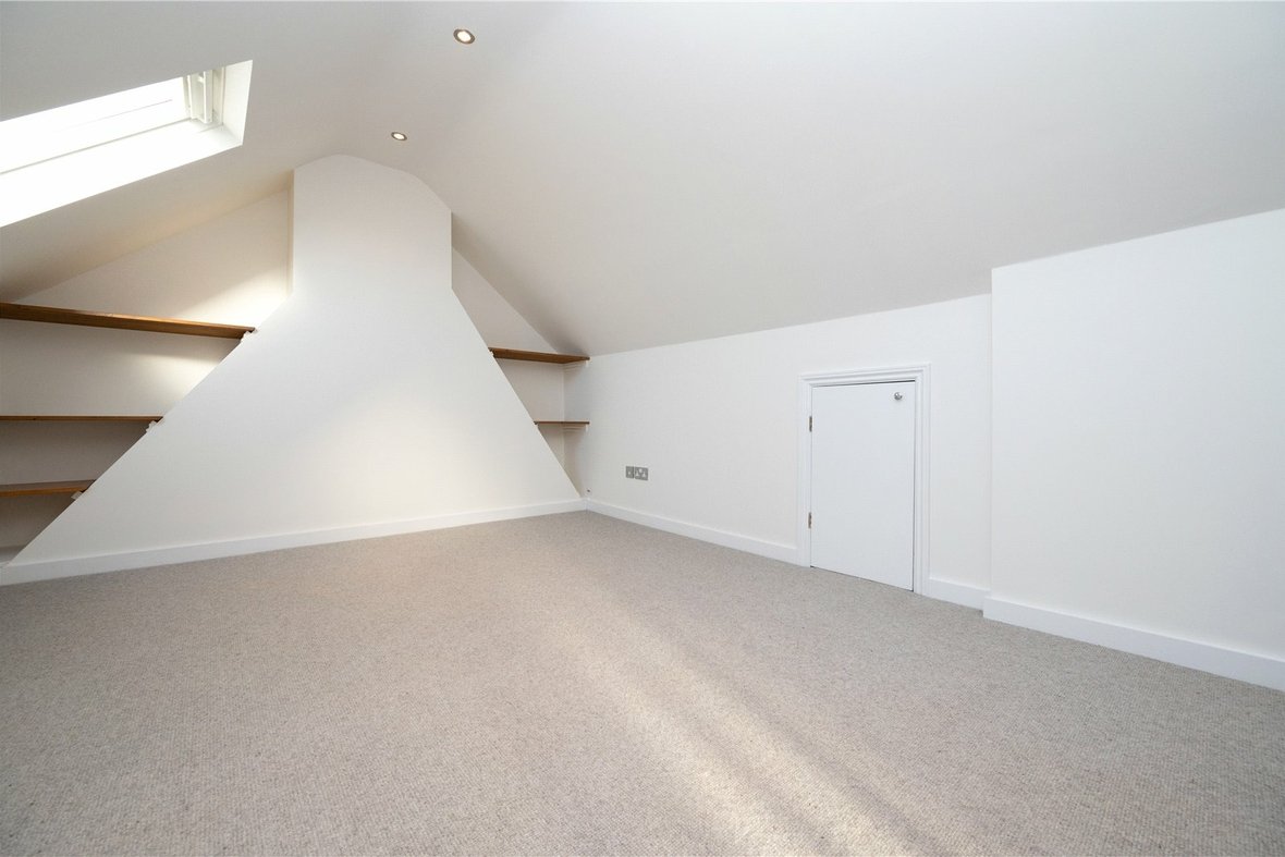 5 Bedroom House LetHouse Let in Watford Road, St. Albans, Hertfordshire - View 15 - Collinson Hall