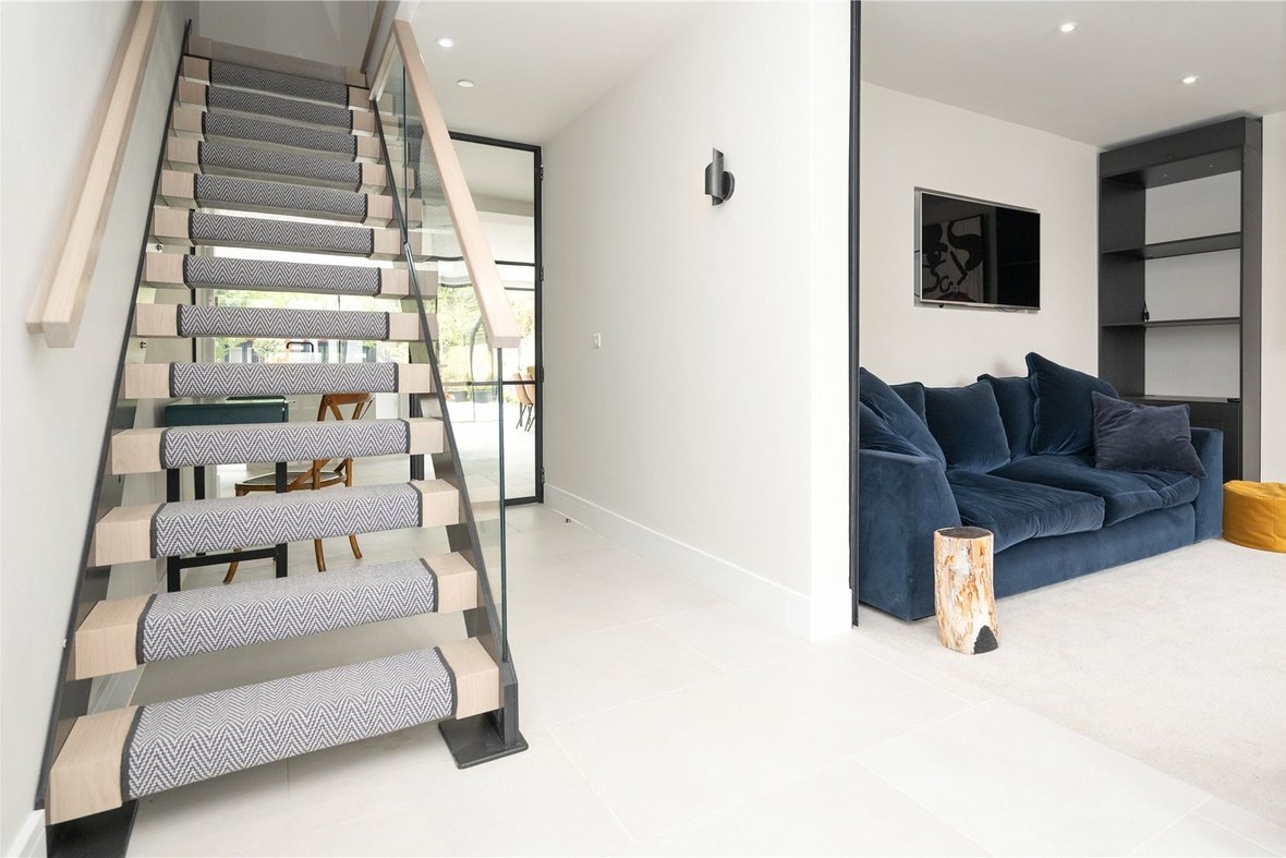 5 Bedroom House For SaleHouse For Sale in Brampton Road, St. Albans, Hertfordshire - View 6 - Collinson Hall
