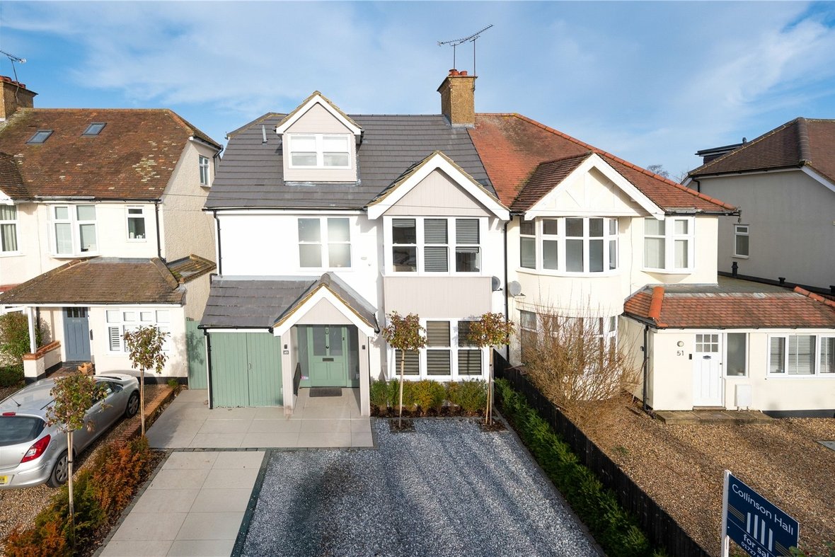 5 Bedroom House For SaleHouse For Sale in Brampton Road, St. Albans, Hertfordshire - View 1 - Collinson Hall