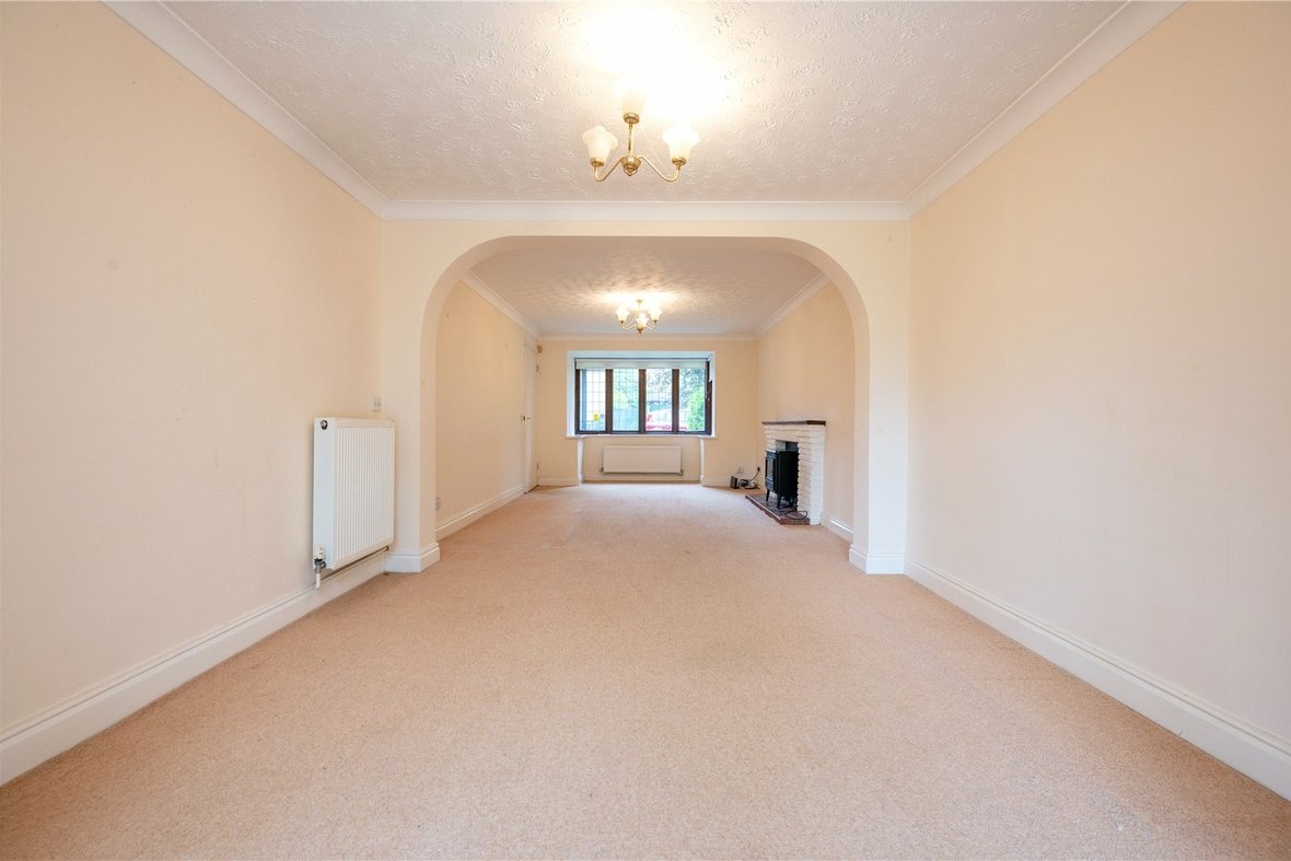 4 Bedroom House Let AgreedHouse Let Agreed in Chancery Close, St. Albans, Hertfordshire - View 21 - Collinson Hall