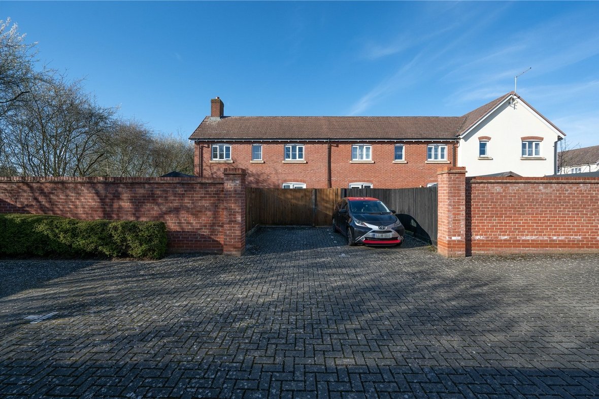 2 Bedroom House New InstructionHouse New Instruction in Pasture View, Oaklands Lane, Smallford - View 15 - Collinson Hall