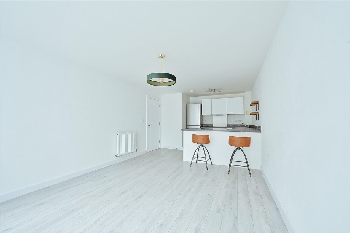 1 Bedroom Apartment New InstructionApartment New Instruction in Whitley Court Newsom Place, Hatfield Road, St. Albans - View 14 - Collinson Hall
