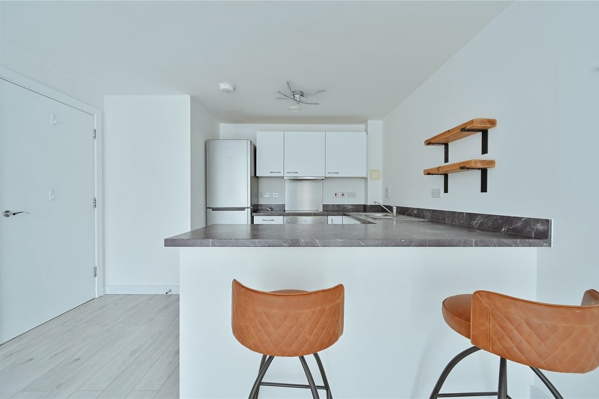 1 Bedroom Apartment New InstructionApartment New Instruction in Whitley Court Newsom Place, Hatfield Road, St. Albans - View 7 - Collinson Hall