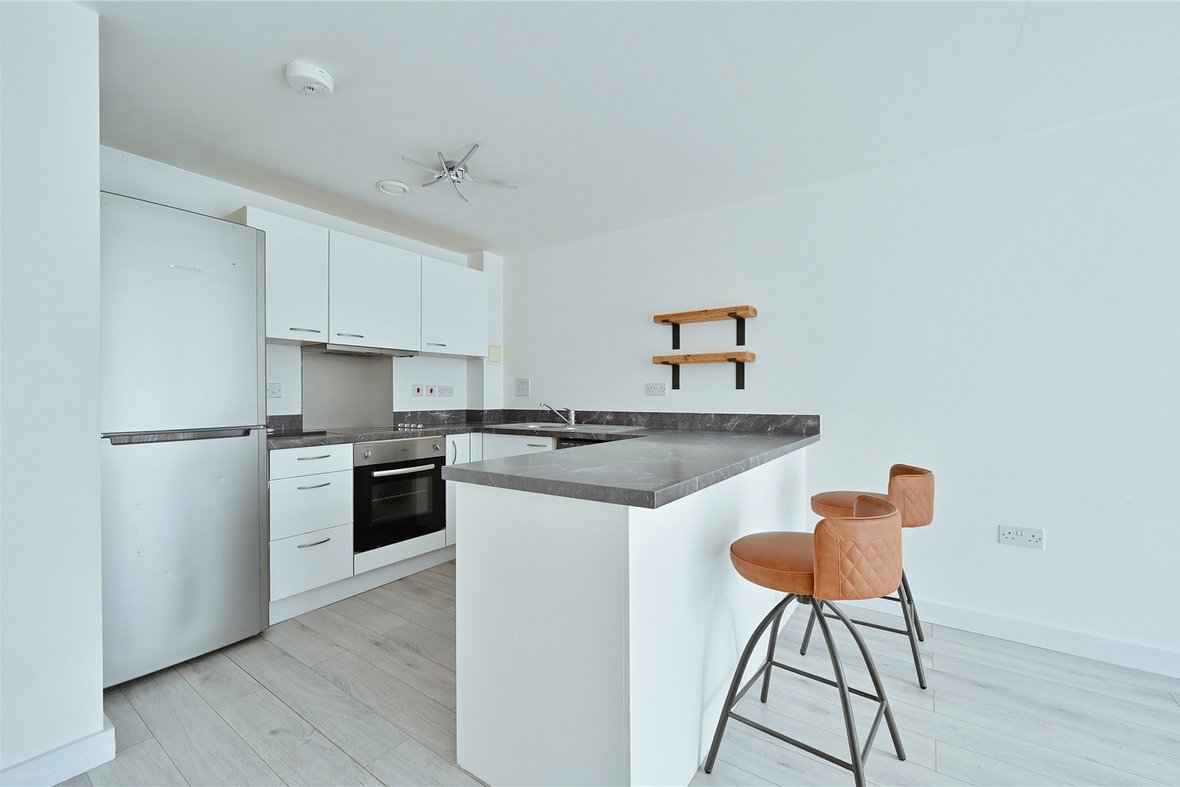1 Bedroom Apartment New InstructionApartment New Instruction in Whitley Court Newsom Place, Hatfield Road, St. Albans - View 2 - Collinson Hall