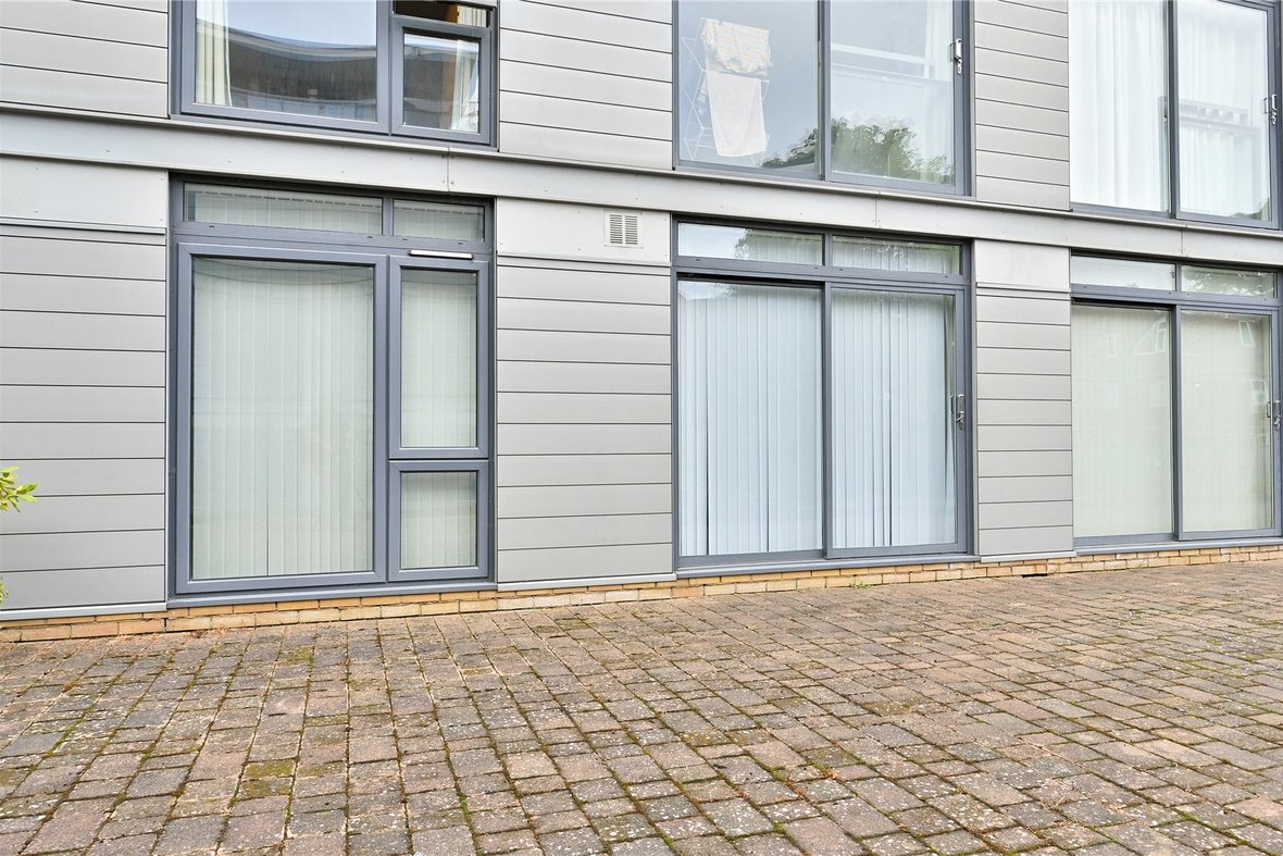 1 Bedroom Apartment New InstructionApartment New Instruction in Whitley Court Newsom Place, Hatfield Road, St. Albans - View 9 - Collinson Hall