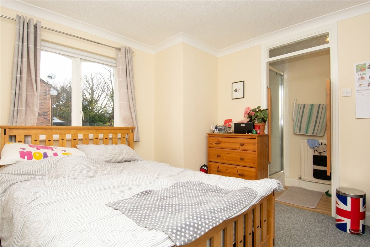 2 Bedroom House Let AgreedHouse Let Agreed in Millers Rise, St. Albans, Hertfordshire - View 6 - Collinson Hall