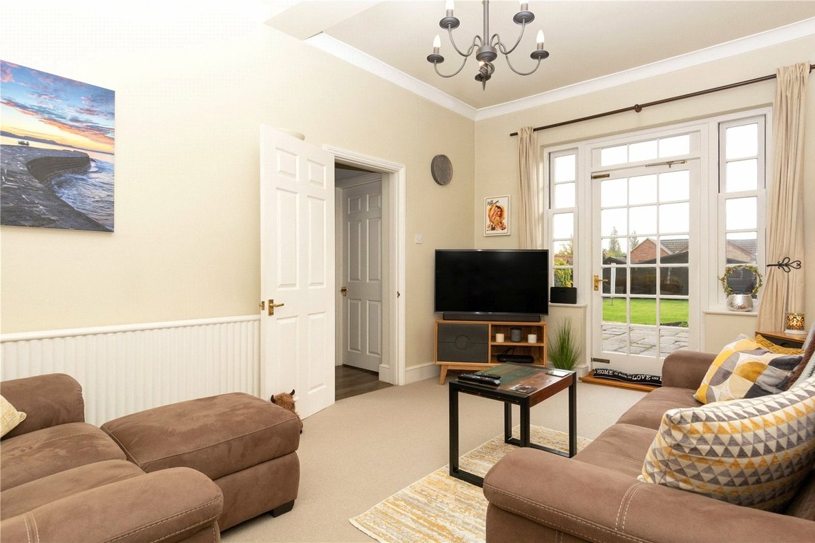 3 Bedroom House Let AgreedHouse Let Agreed in High Street, London Colney, St. Albans - View 4 - Collinson Hall