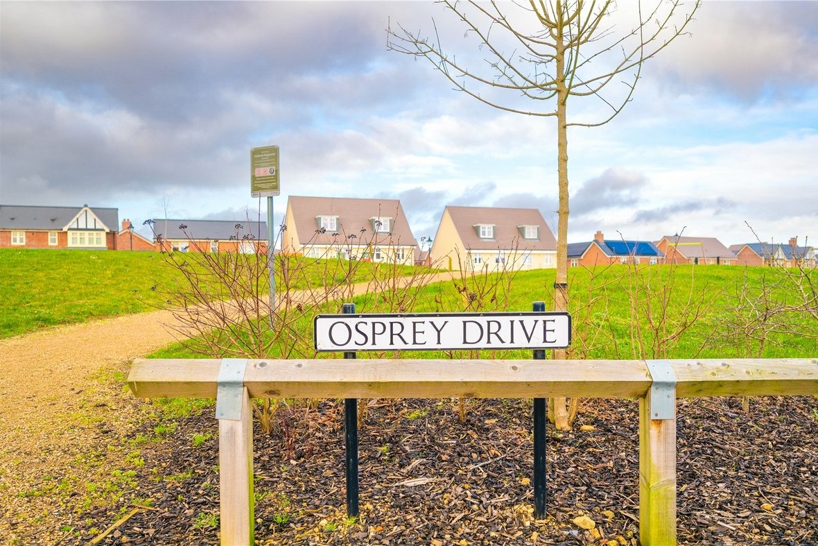 5 Bedroom House For SaleHouse For Sale in Osprey Drive, St. Albans, Hertfordshire - View 10 - Collinson Hall