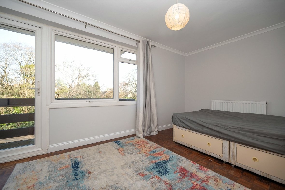 3 Bedroom  Let Let in Abbots Park, St. Albans, Hertfordshire - View 10 - Collinson Hall