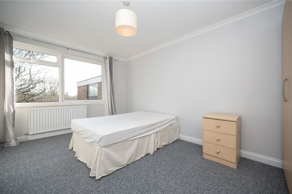 3 Bedroom  Let Let in Abbots Park, St. Albans, Hertfordshire - View 11 - Collinson Hall