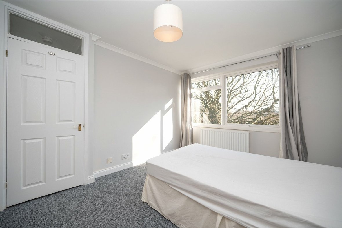 3 Bedroom  Let Let in Abbots Park, St. Albans, Hertfordshire - View 8 - Collinson Hall