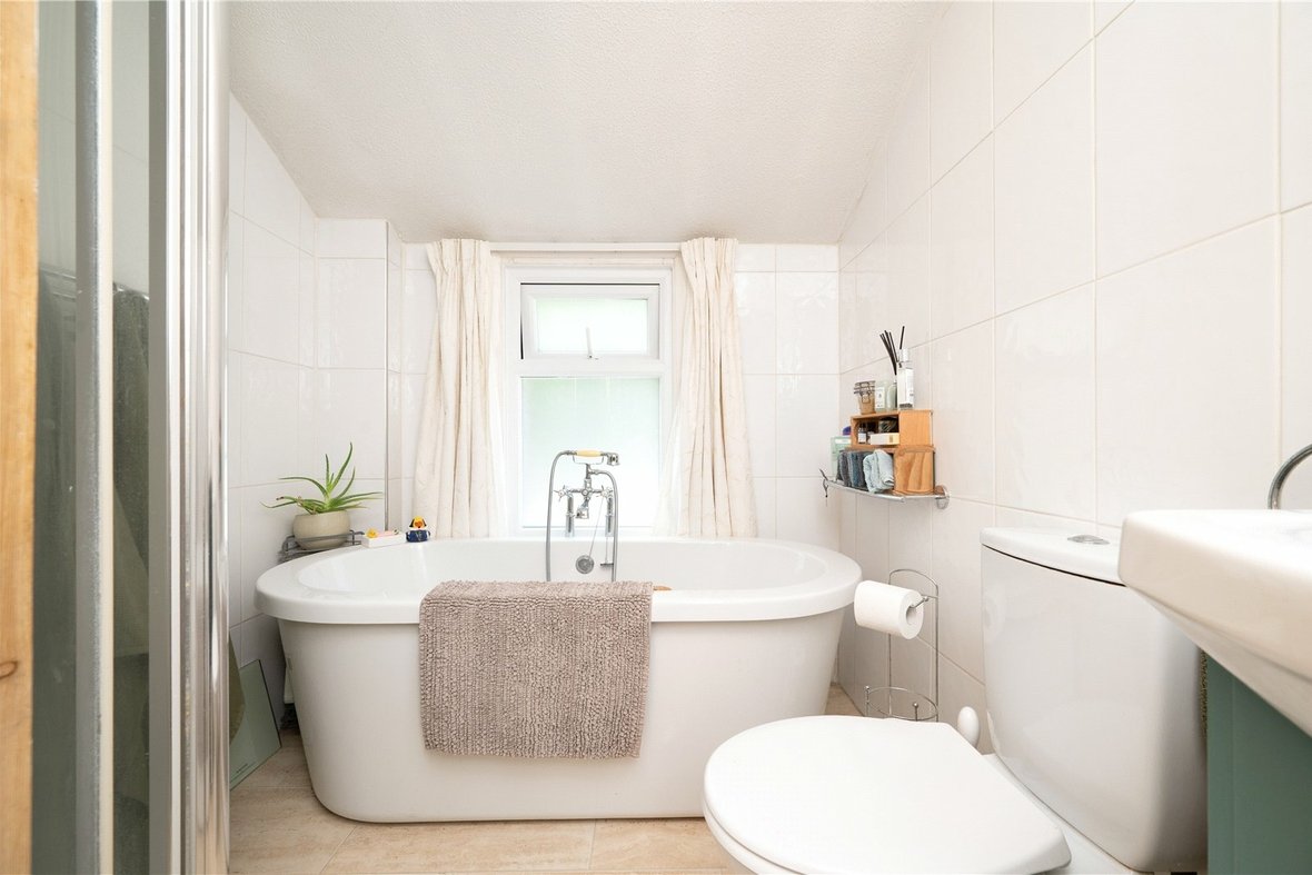2 Bedroom House New InstructionHouse New Instruction in Inkerman Road, St. Albans, Hertfordshire - View 8 - Collinson Hall