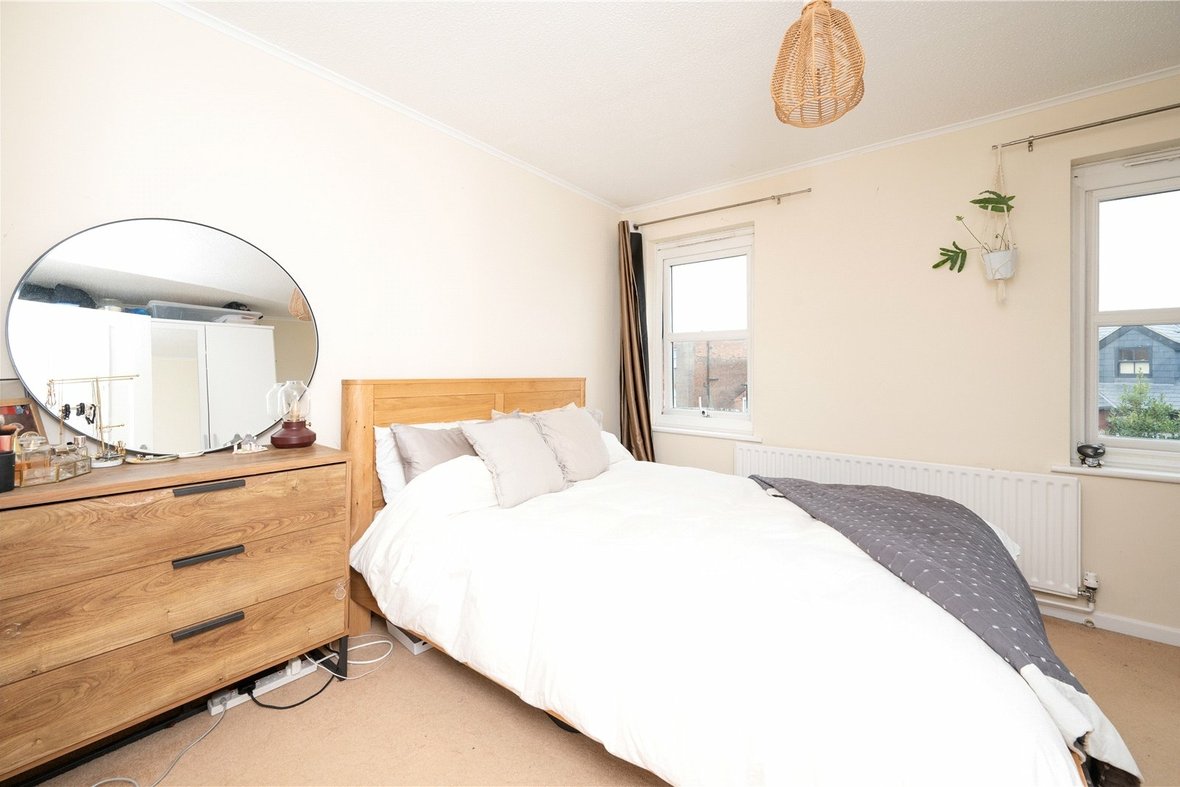 2 Bedroom House To LetHouse To Let in Normandy Road, St. Albans, Hertfordshire - View 4 - Collinson Hall