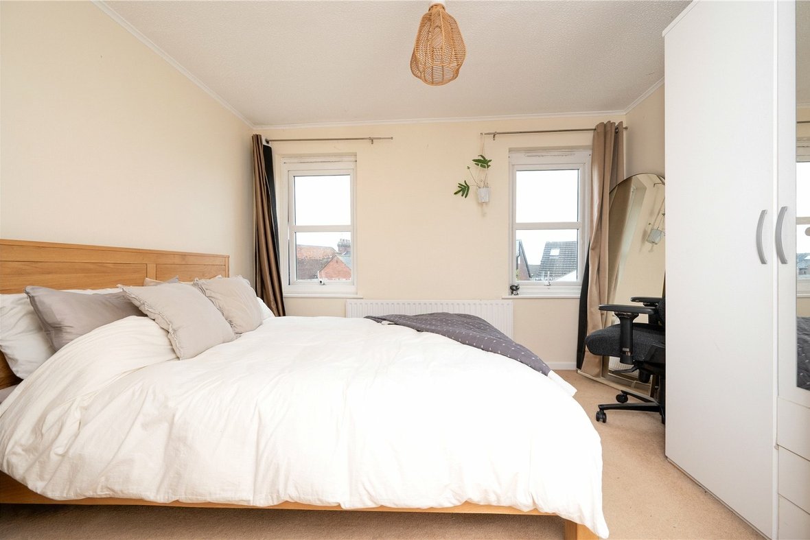 2 Bedroom House To LetHouse To Let in Normandy Road, St. Albans, Hertfordshire - View 6 - Collinson Hall