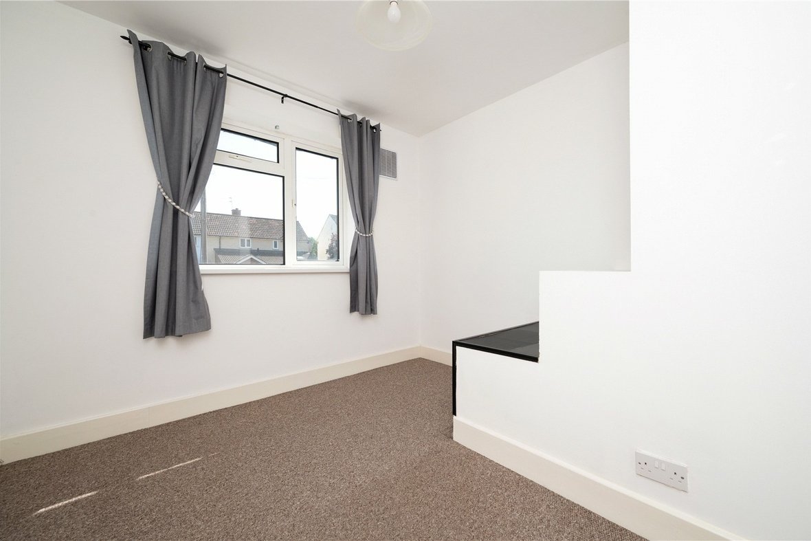 3 Bedroom House New InstructionHouse New Instruction in Pemberton Close, St. Albans, Hertfordshire - View 8 - Collinson Hall