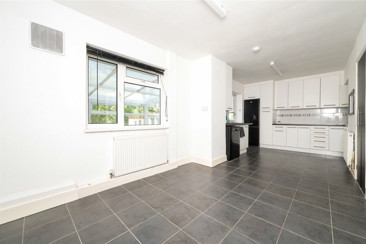 3 Bedroom House New InstructionHouse New Instruction in Pemberton Close, St. Albans, Hertfordshire - View 3 - Collinson Hall