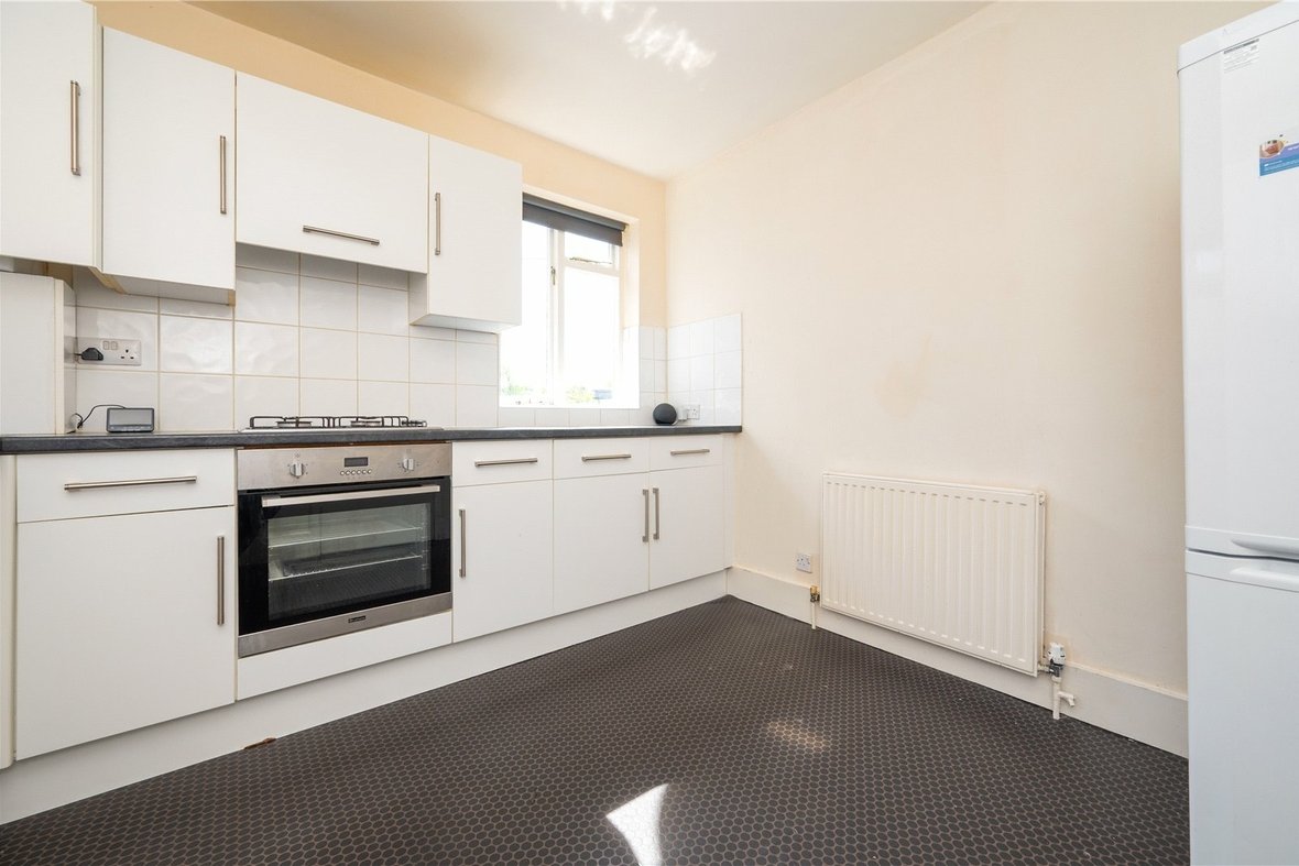 2 Bedroom Apartment LetApartment Let in Adelaide Street, St. Albans - View 6 - Collinson Hall