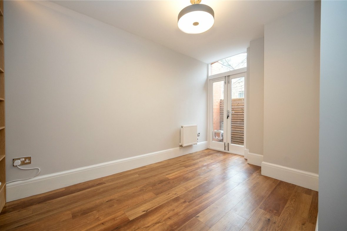 3 Bedroom House LetHouse Let in Cadoxton Place, 29 Avenue Road, St. Albans - View 13 - Collinson Hall