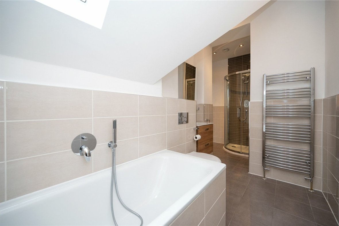 3 Bedroom House LetHouse Let in Cadoxton Place, 29 Avenue Road, St. Albans - View 11 - Collinson Hall