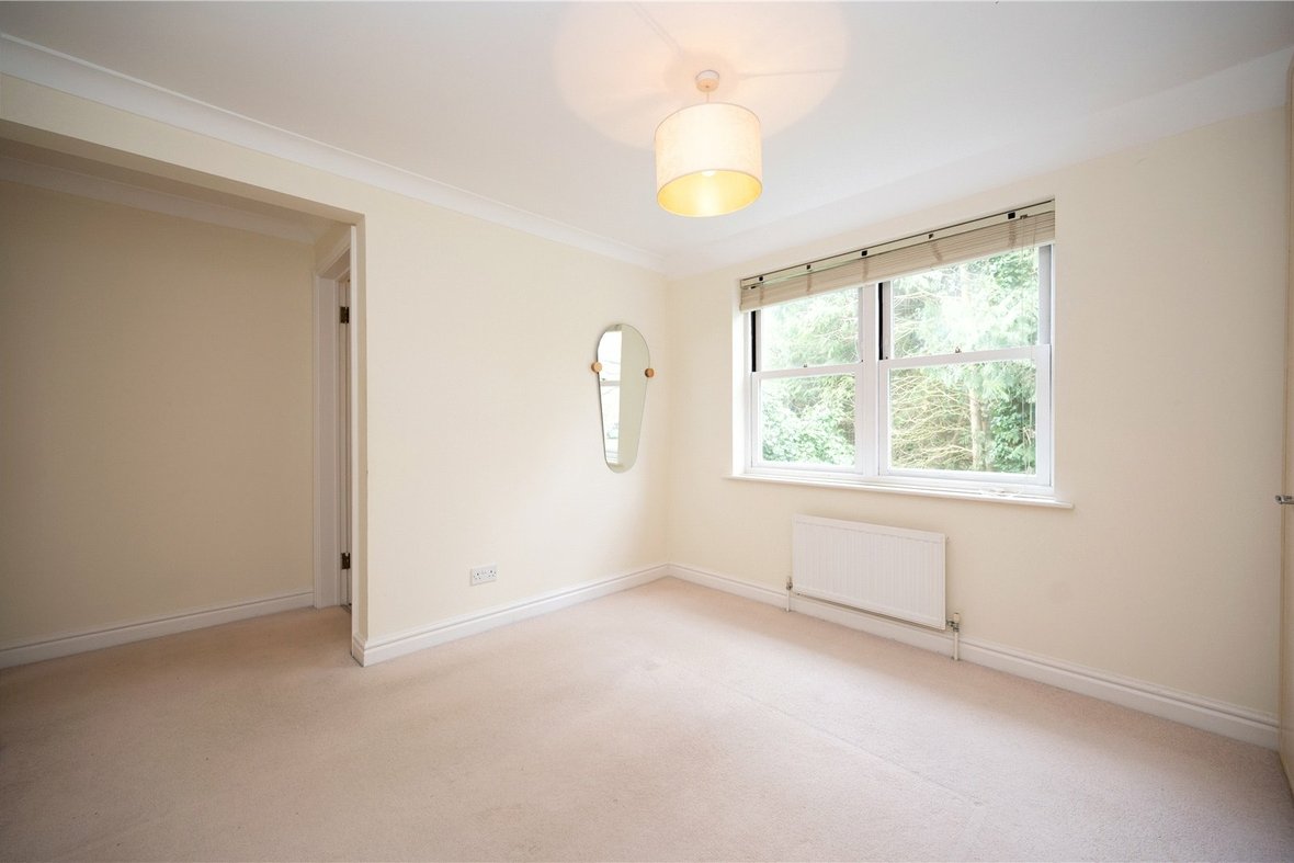 2 Bedroom Apartment LetApartment Let in Hillside Road, St. Albans, Hertfordshire - View 10 - Collinson Hall