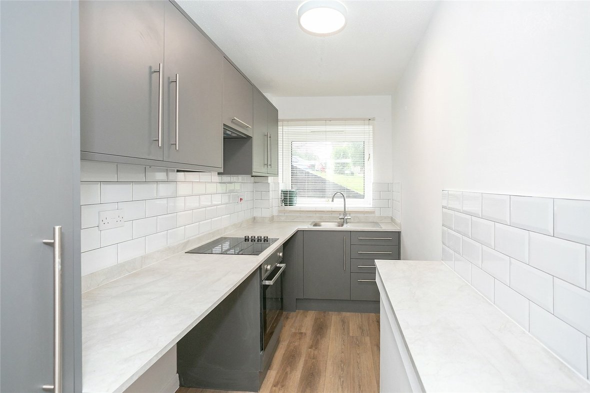 1 Bedroom Apartment Let AgreedApartment Let Agreed in Fern Drive, Hemel Hempstead, Hertfordshire - View 2 - Collinson Hall