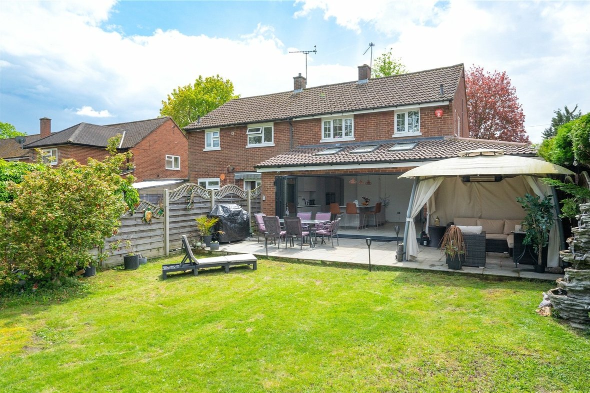 4 Bedroom House Sold Subject to ContractHouse Sold Subject to Contract in Cavan Drive, St. Albans, Hertfordshire - View 14 - Collinson Hall