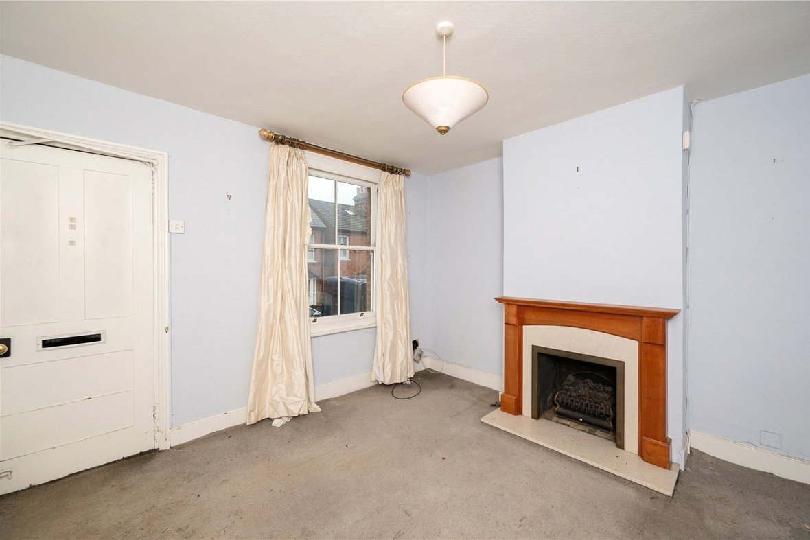 3 Bedroom House For SaleHouse For Sale in Cannon Street, St. Albans, Hertfordshire - View 2 - Collinson Hall
