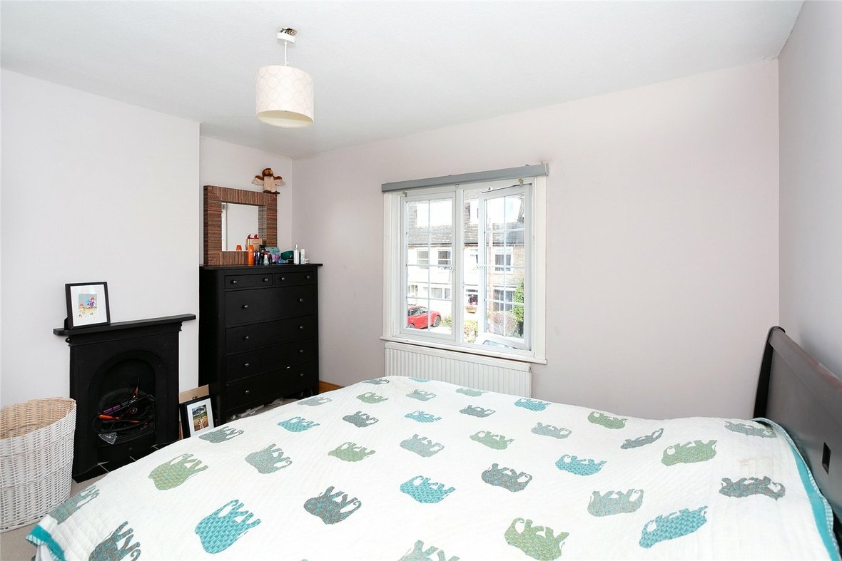 3 Bedroom House Let AgreedHouse Let Agreed in Upper Culver Road, St. Albans, Hertfordshire - View 4 - Collinson Hall
