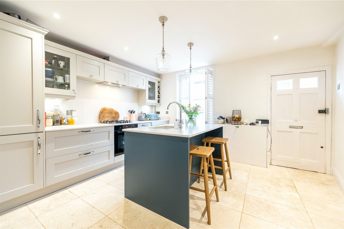 2 Bedroom House For SaleHouse For Sale in Verulam Road, St. Albans, Hertfordshire - View 2 - Collinson Hall