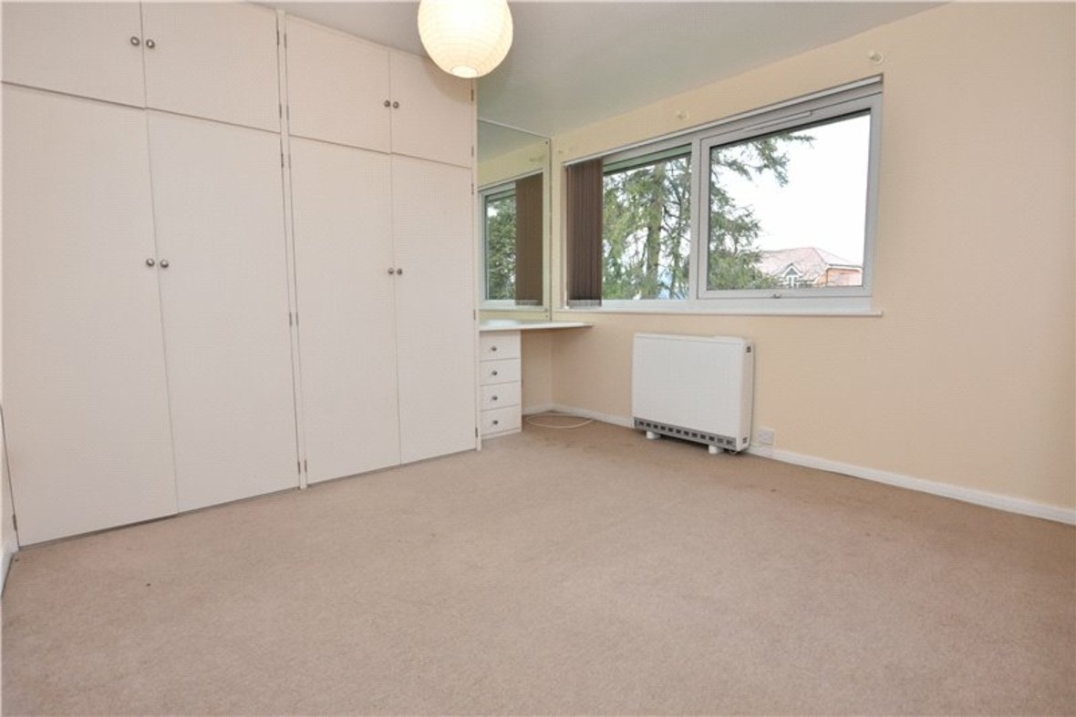 2 Bedroom Apartment Let Agreed in Cedar Court, St. Albans, Hertfordshire - View 4 - Collinson Hall