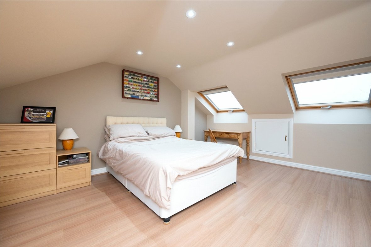 5 Bedroom House New InstructionHouse New Instruction in Forge End, St. Albans, Hertfordshire - View 15 - Collinson Hall