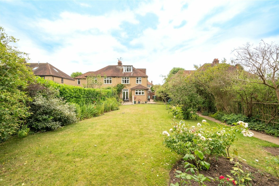 4 Bedroom House Sold Subject to ContractHouse Sold Subject to Contract in Salisbury Avenue, St. Albans, Hertfordshire - View 6 - Collinson Hall
